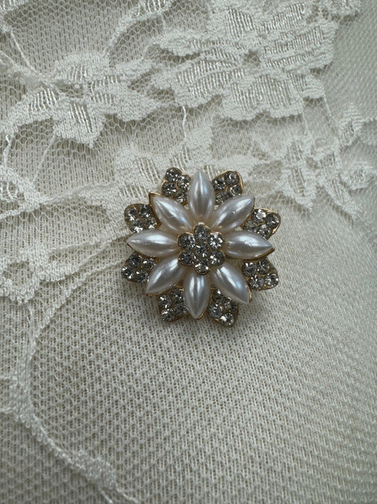 brooch, Pearl diamanté brooch, gold brooch, blouse brooch, cardigan brooch,