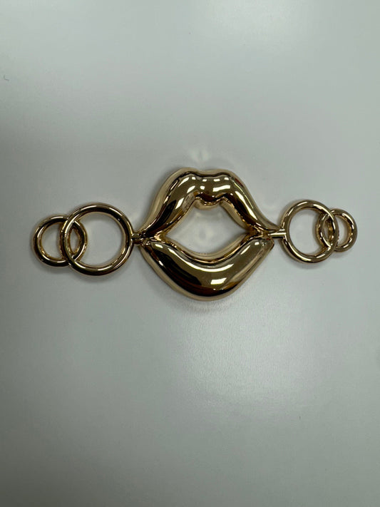 lips buckle, kiss buckle, gold buckle, swimwear buckle