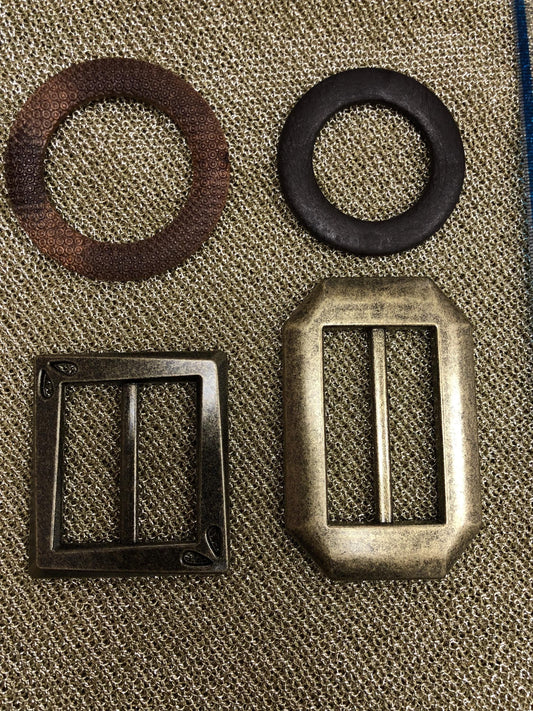 4 styles of buckles, antique buckles, plastic